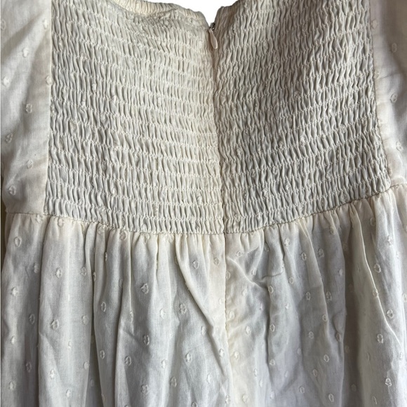 ✅Farm RIO Off-White Textured Puff Sleeve Midi Dress NWT S pleated front ruffle - Picture 8 of 10